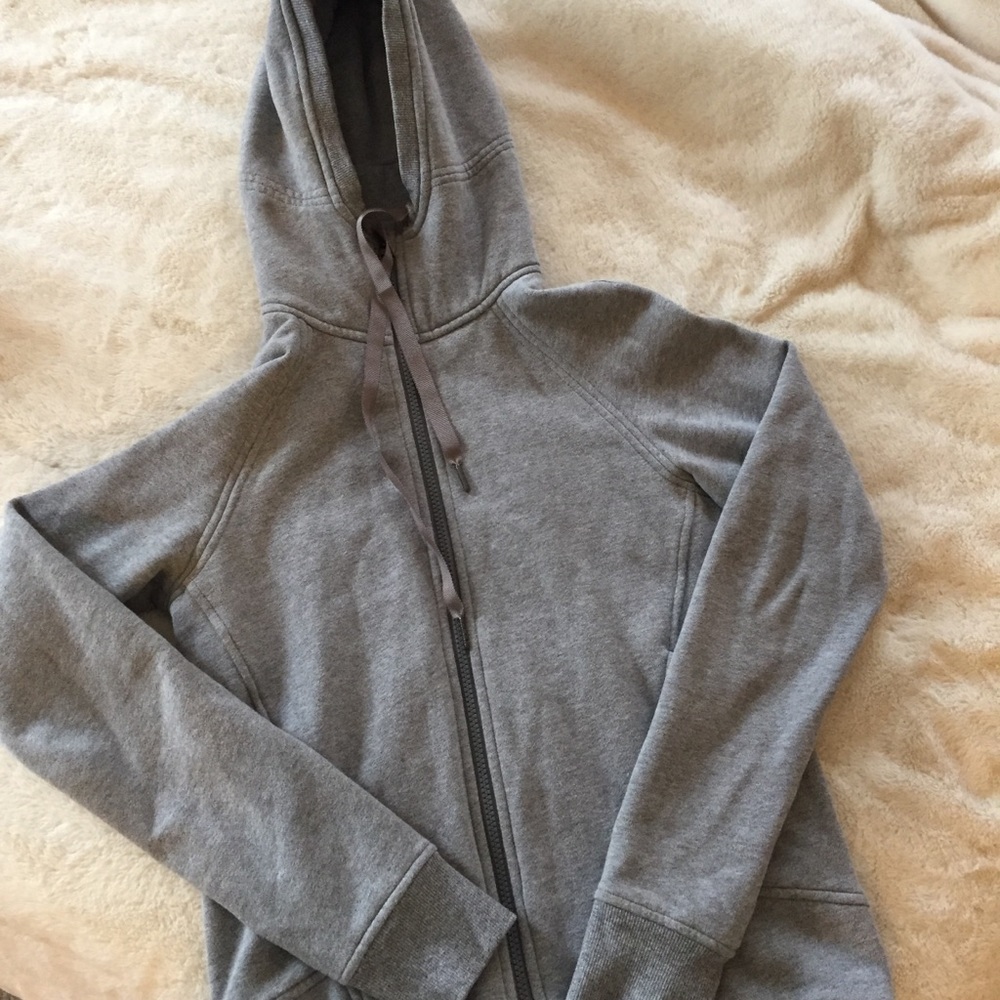 [lululemon] gray full zip hoodie